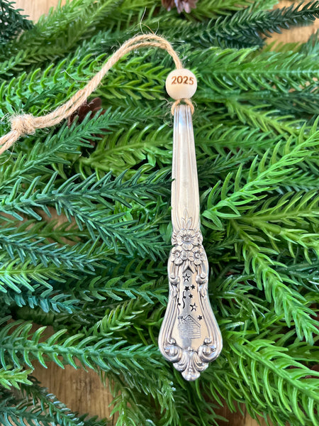 Vintage Ornate Stem Ornament