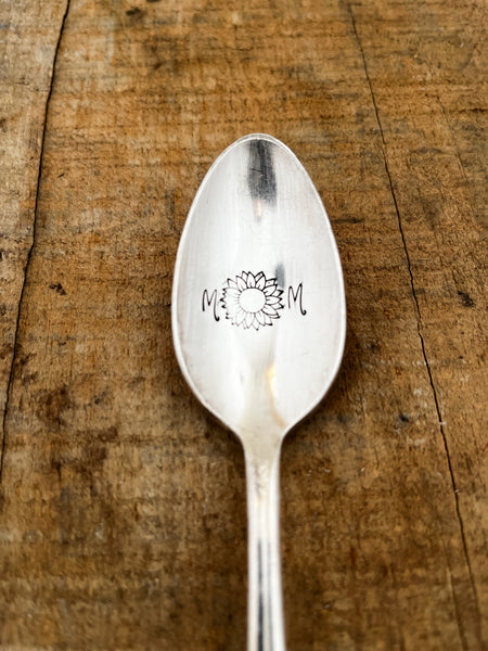 M🌻M Vintage Spoon