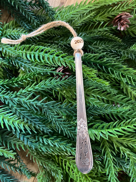 Vintage Ornate Stem Ornament