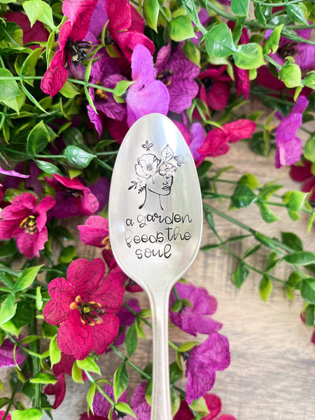 A Garden Feeds The Soul Vintage spoon