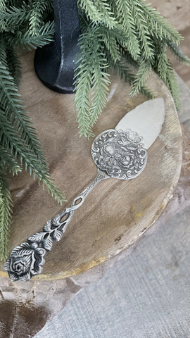 Ornate Vintage Pie Server