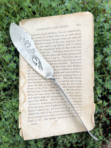 Ornate Floral Twisted Knife